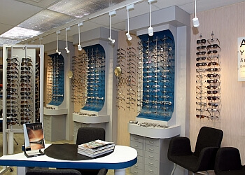 Port Coquitlam optician New Trend Optical