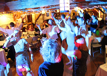 Niagara Falls dj Niagara DJ Services