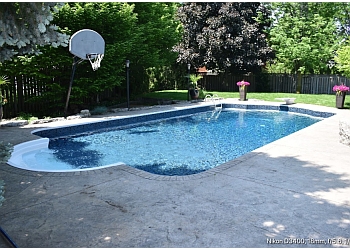 niagara pools near me