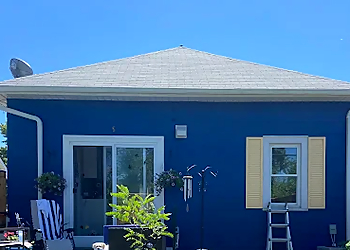 Welland fencing contractor Nicholson Fence & Construction