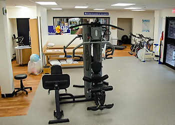 Granby psychologist Nicolas Coupal-Noël - COMPLEXE PHYSIO MOUVEMENT SANTÉ