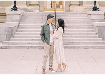 Calgary wedding photographer Nicole Sarah Photography