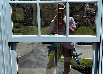 Oshawa Lavages de vitre No Dirt Left Behind