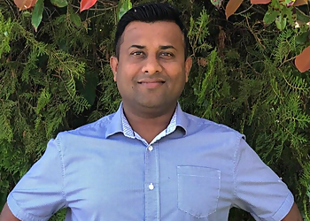Abbotsford physical therapist Noel Mondhe, MPT - GET WELL PHYSIOTHERAPY AND SPORTS INJURY CLINIC