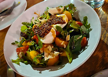 Winnipeg Restaurants Végétariens Nola