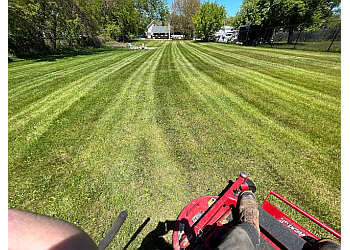Sarnia Service D'Entretien De Pelouse North Sarnia Lawn Care