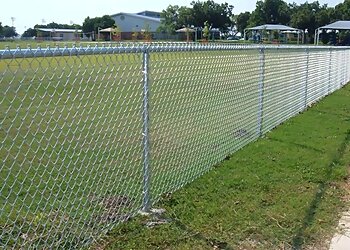 Sault Ste Marie fencing contractor Northern Fencing and Contracting Inc.