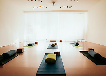 North Bay Cours de yoga Northern Flow Studio