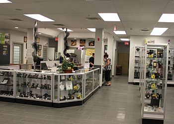 Welland jewelry Noyes Jewellers