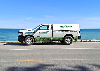 Nutri-Lawn-Fredericton Lawn Care Nutri-Lawn-Fredericton Lawn Care - Fredericton, NB Lawn Care Services - Truck Image