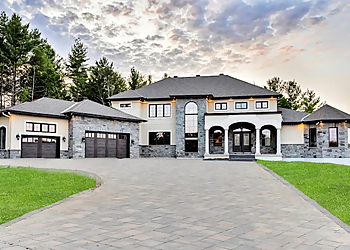 OakWood - Ottawa, ON Home Builders - Professional Highlights