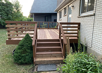 Burlington fencing contractor Oakville Fence Repair