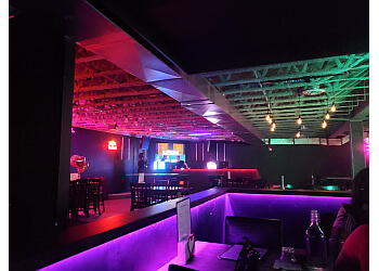 3 Best Night Clubs in Winnipeg, MB - Expert Recommendations