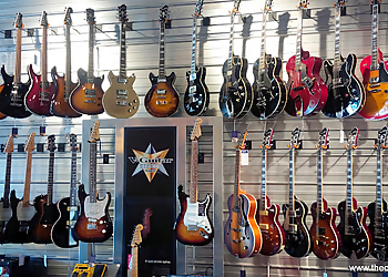 Octave Music Centre - Guelph, ON Écoles De Musique - Equipment Image