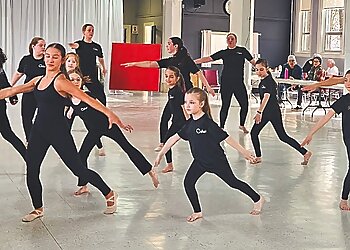 Shawinigan dance school Odaci danse et cirque