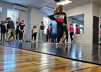 Shawinigan dance school Odaci danse et cirque