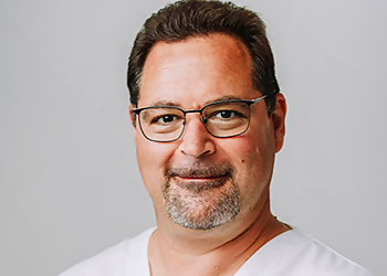 Olivier Castang, DO - AXIOM PLUS Olivier Castang, DO - AXIOM PLUS - Laval, QC Manual Osteopaths - Practitioner Image