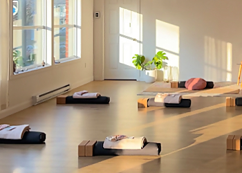 Granby yoga studio Om Space Yoga