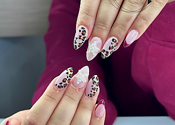 Saguenay nail salon Ongles Saguenay Chicoutimi