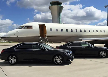 Ontario Limousine - Milton, ON Service De Limousine - Limo image