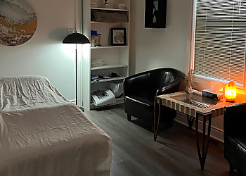 On the Go Acu - Kawartha Lakes, ON Acupuncture - Treatment Room Image