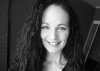 On the Go Acu - Kawartha Lakes, ON Acupuncture - Doctor Portrait Image