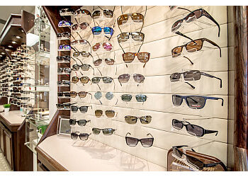 Richmond Hill optician Optical Eyeworks