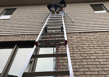 Orillia window cleaner Orillia Window Cleaning