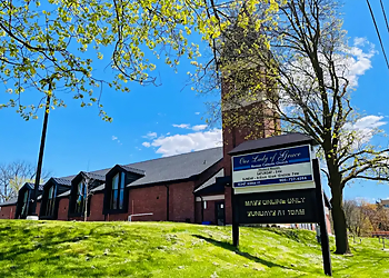 Our Lady of Grace Church - Aurora, ON Landmarks - Outdoor Experience Image