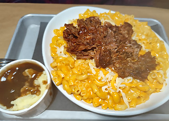 Abbotsford bbq restaurant Outlaws Smokehouse