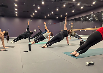 Belleville yoga studio Oxygen Yoga & Fitness Belleville