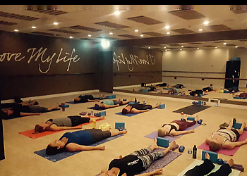 Kelowna yoga studio Oxygen Yoga and Fitness Kelowna