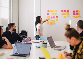 PIVOTAL Temporary Staffing PIVOTAL Temporary Staffing - Cambridge, ON Agences De Recrutement - Employment Agency Image