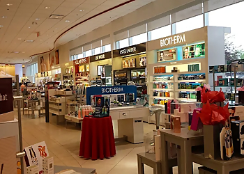PJC Jean Coutu Saint Hyacinthe - Saint Hyacinthe, QC Pharmacies - Medicine Store Image
