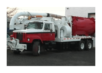 Welland septic tank service P & W Trucking