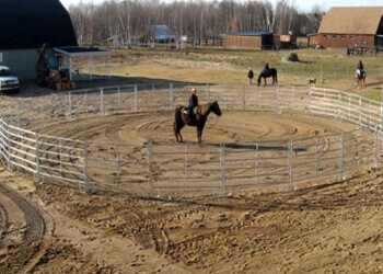 Shawinigan fencing contractor Produits Pylex Products