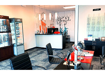 Oshawa Opticiens Paradeyes Optical