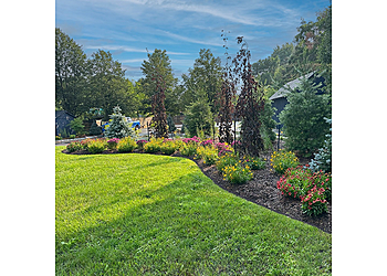 Burlington lawn care service Paramount Landscaping