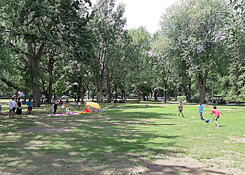 Parc La Fontaine - Montreal, QC Public Parks - playing area