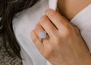 Red Deer Bijouteries Paris Jewellers Red Deer