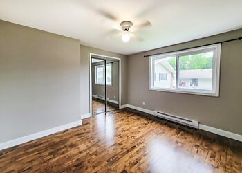 Orangeville apartments for rent Parkland Village