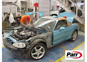 Saskatoon Carrosseries de automobiles Parr Auto Body
