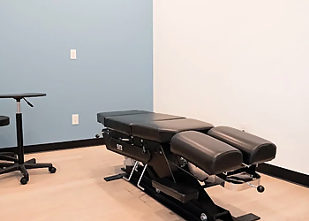 Paul Jassal, PT - EASY ALLIED HEALTH - Coquitlam, BC Physical Therapists - Treatment Room Image