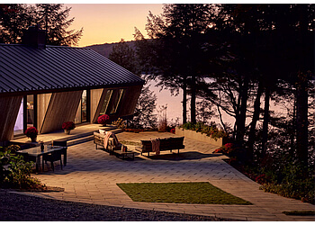 Sherbrooke landscaping company Pavé Design