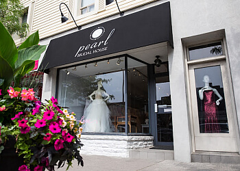 Mississauga bridal shop Pearl Bridal House inc. image 1