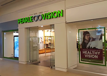 Winnipeg Opticiens Pearle Vision