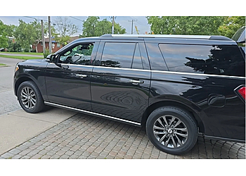 Sudbury Service De Limousine Pearson Airport Limo Taxi Service