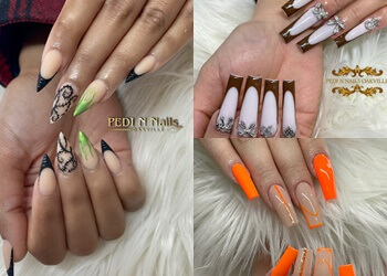 Oakville nail salon Pedi N Nails Oakville