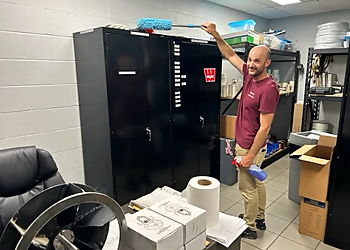 Peerless Janitorial - Sarnia, ON Commercial Cleaning Services - Service Image