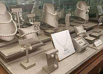 Burnaby jewelry Peoples Jewellers Burnaby